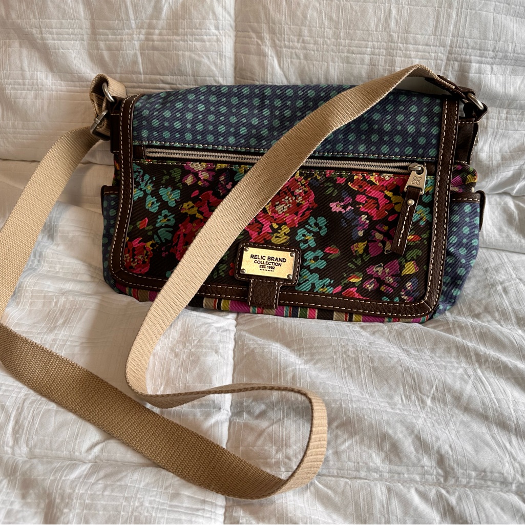 Relic Brand Collection Crossbody Bag